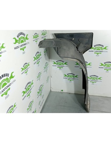 [99489] GUARDABARROS FIJO CABINA DERECHO -...