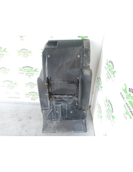 [104383] GUARDABARROS FIJO CABINA DERECHO - DAF SERIE XF EURO 6 (01/2013 - ...)