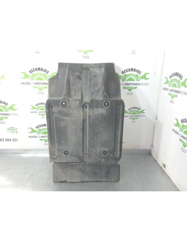 [99285] GUARDABARROS FIJO CABINA DERECHO - MAN...