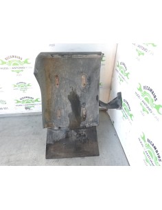 [106201] GUARDABARROS FIJO CABINA DERECHO - MAN LE 140