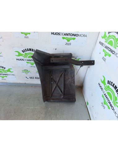 [101659] GUARDABARROS FIJO CABINA DERECHO -...
