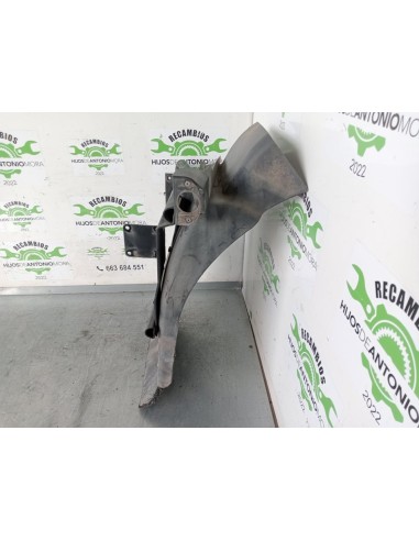 [102416] GUARDABARROS FIJO CABINA DERECHO -...