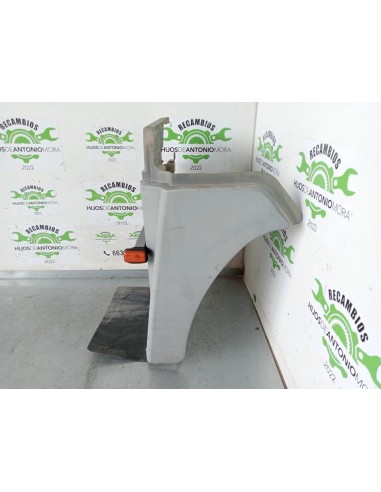 [102537] GUARDABARROS FIJO CABINA DERECHO -...