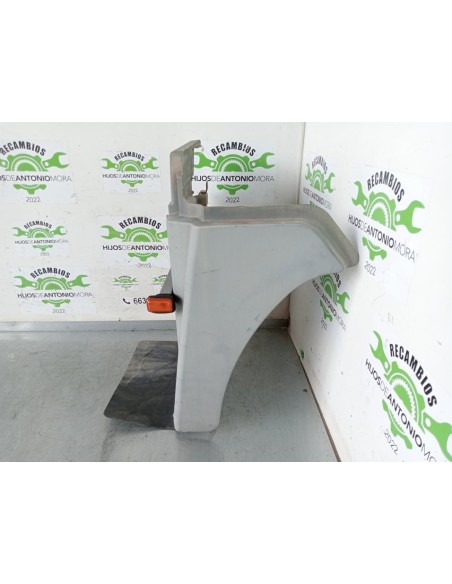 [102537] GUARDABARROS FIJO CABINA DERECHO - NISSAN ATLEON