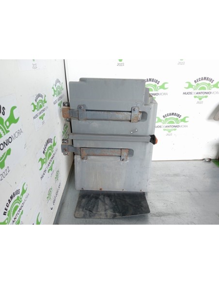 [102537] GUARDABARROS FIJO CABINA DERECHO - NISSAN ATLEON