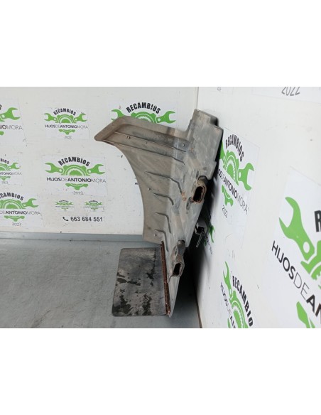 [102537] GUARDABARROS FIJO CABINA DERECHO - NISSAN ATLEON