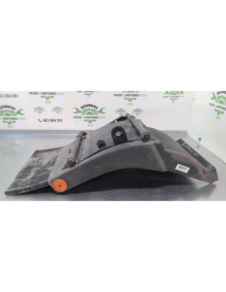 [95040] GUARDABARROS FIJO CABINA DERECHO - VOLVO FH 12 ASTA 2001 E2 / E3
