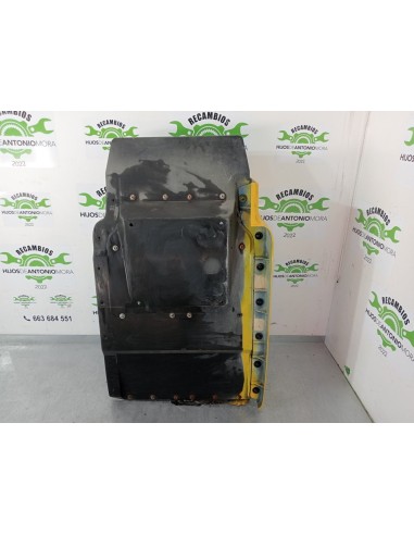 [97845] GUARDABARROS FIJO CABINA DERECHO - MAN...