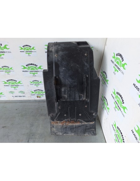 [105655] GUARDABARROS FIJO CABINA IZQUIERDO - DAF SERIE XF EURO 6 (01/2013 - ...)