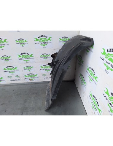 [105655] GUARDABARROS FIJO CABINA IZQUIERDO -...