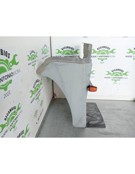 [102538] GUARDABARROS FIJO CABINA IZQUIERDO - NISSAN ATLEON