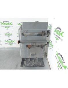 [102538] GUARDABARROS FIJO CABINA IZQUIERDO - NISSAN ATLEON 2