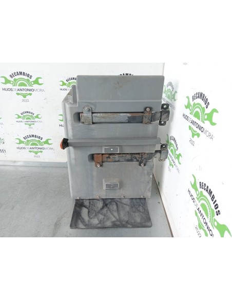 [102538] GUARDABARROS FIJO CABINA IZQUIERDO - NISSAN ATLEON