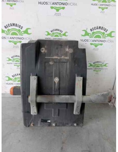 [102700] GUARDABARROS FIJO CABINA IZQUIERDO -...