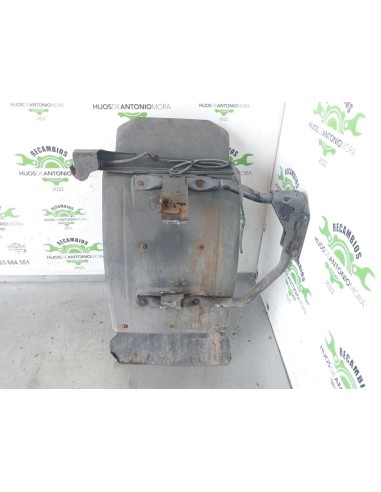 [102963] GUARDABARROS FIJO CABINA IZQUIERDO -...