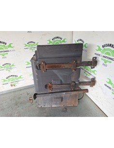 [105180] GUARDABARROS FIJO CABINA IZQUIERDO - NISSAN ATLEON 2