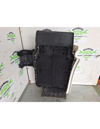 [106566] GUARDABARROS FIJO CABINA IZQUIERDO -...