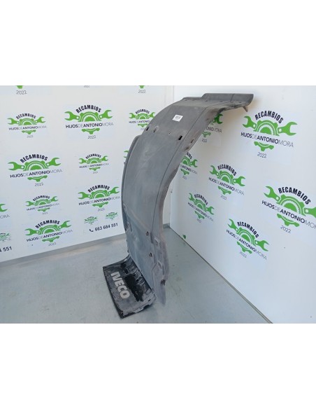 [96330] GUARDABARROS FIJO CABINA IZQUIERDO - IVECO STRALIS (AS) (01/2012 - 01/2019)