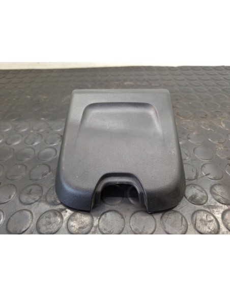 [103833] GUARNECIDO - AUDI Q7 4MG