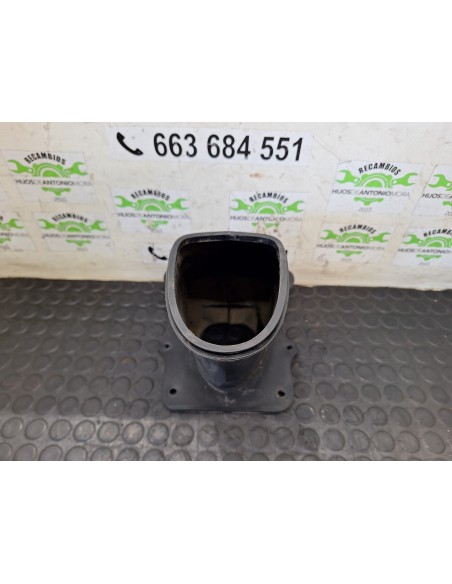 [105730] GUARNECIDO COLUMNA DIRECCION - RENAULT MAXITY (01/2007 - 01/2011)