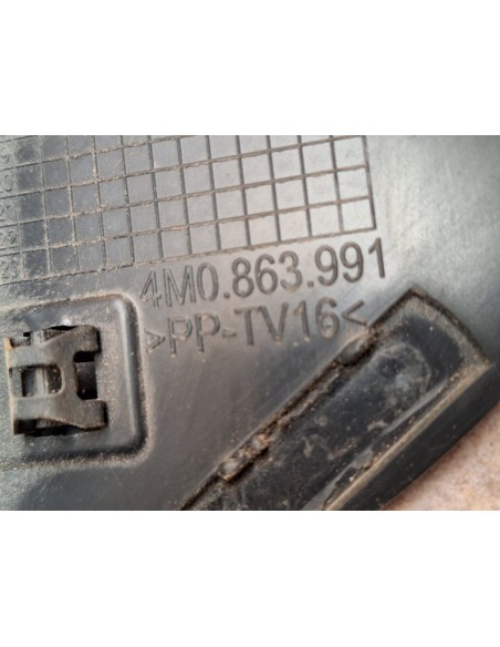 [104245] GUARNECIDO IZQUIERDO MALETERO - AUDI Q7 (4M) (01/2015 - 12/2019)