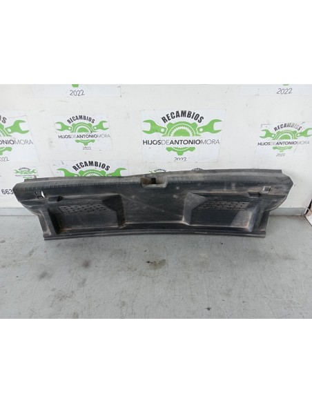 [104345] GUARNECIDO MALETERO - VOLKSWAGEN T-ROC (01/2017 - 12/2020)