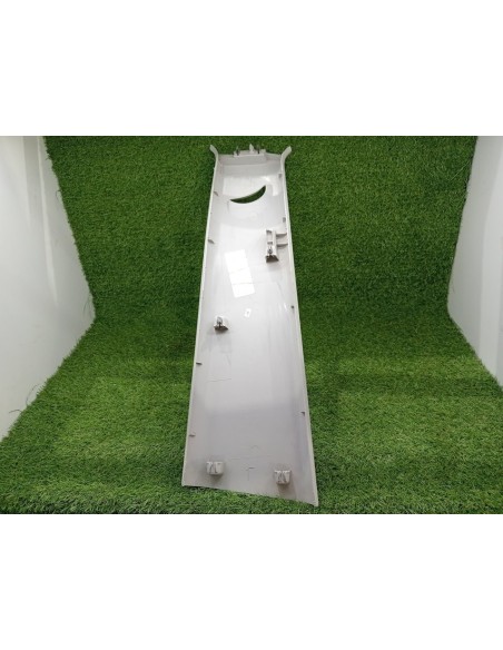 [96513] GUARNECIDO PILAR DERECHO - VOLKSWAGEN UP! (122) (01/2016 - 12/2018)