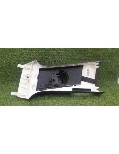 [94988] GUARNECIDO PILAR DERECHO - AUDI SQ7 (4M)