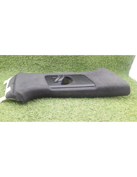 [94988] GUARNECIDO PILAR DERECHO - AUDI SQ7 (4M)