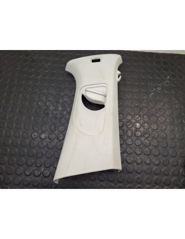 [101514] GUARNECIDO PILAR DERECHO - VOLKSWAGEN...