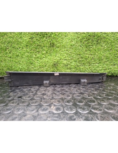 [102126] GUARNECIDO PILAR DERECHO - VOLKSWAGEN...