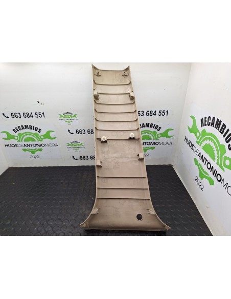 [101028] GUARNECIDO PILAR DERECHO - TOYOTA LAND CRUISER (J10)