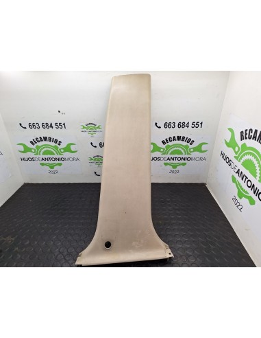 [101028] GUARNECIDO PILAR DERECHO - TOYOTA LAND...