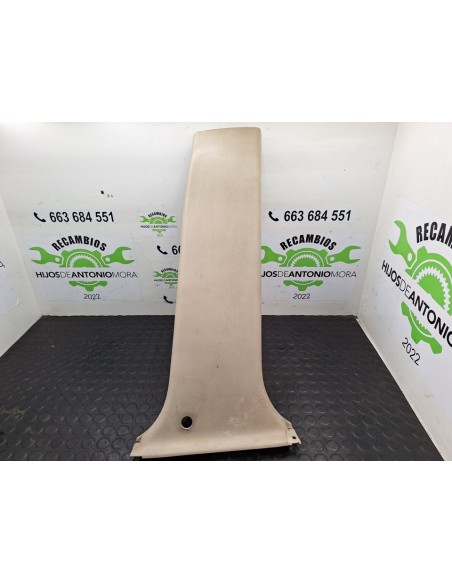 [101028] GUARNECIDO PILAR DERECHO - TOYOTA LAND CRUISER (J10)