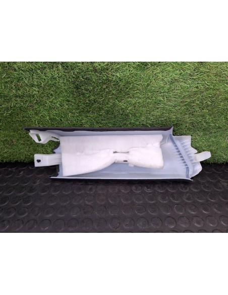 [101368] GUARNECIDO PILAR DERECHO - AUDI Q5 (8R)