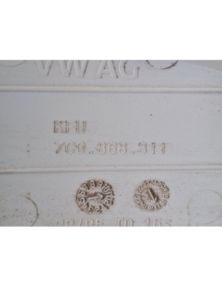 [102161] GUARNECIDO PILAR IZQUIERDO - VOLKSWAGEN CRAFTER (01/2019 - ...)