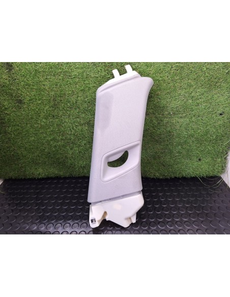 [101563] GUARNECIDO PILAR IZQUIERDO - AUDI Q7 (4M) (01/2015 - 12/2019)