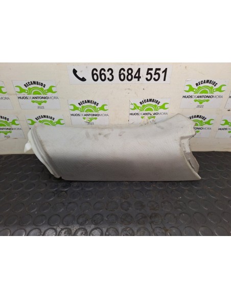 [104323] GUARNECIDO PILAR IZQUIERDO - AUDI A4 ALLROAD QUATTRO (8WH) (01/2016 - 01/2019)