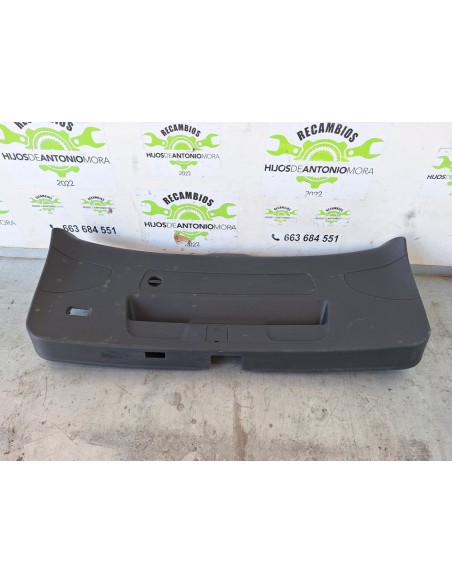[104241] GUARNECIDO PORTON TRASERO - AUDI A4 AVANT (B5)