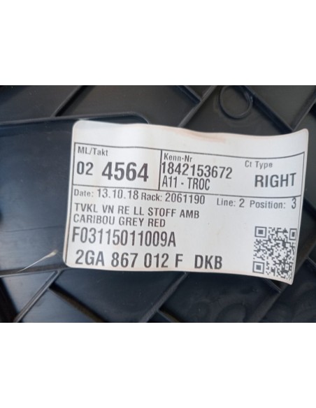 [102382] GUARNECIDO PUERTA DELANTERA DERECHA - VOLKSWAGEN T-ROC (01/2017 - 12/2020)
