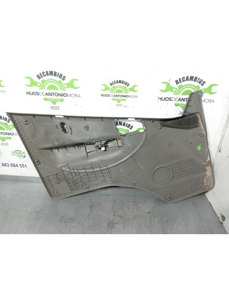 [105729] GUARNECIDO PUERTA DELANTERA DERECHA - RENAULT MAXITY (01/2007 - 01/2011)
