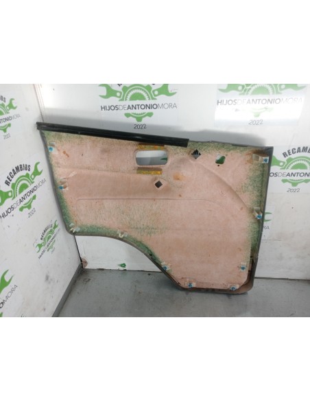 [105274] GUARNECIDO PUERTA DELANTERA DERECHA - NISSAN ATLEON