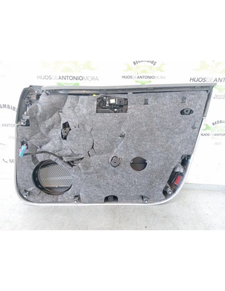 [101743] GUARNECIDO PUERTA DELANTERA IZQUIERDA - AUDI A8 (D2) (01/1994 - 01/1999)