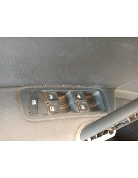 [97317] GUARNECIDO PUERTA DELANTERA IZQUIERDA - VOLKSWAGEN GOLF VII LIM. (01/2012 - 12/2017)