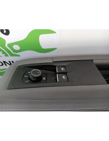 [102214] GUARNECIDO PUERTA DELANTERA IZQUIERDA...