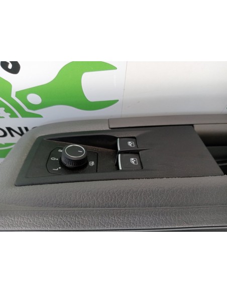 [102214] GUARNECIDO PUERTA DELANTERA IZQUIERDA - VOLKSWAGEN CRAFTER (01/2019 - ...)