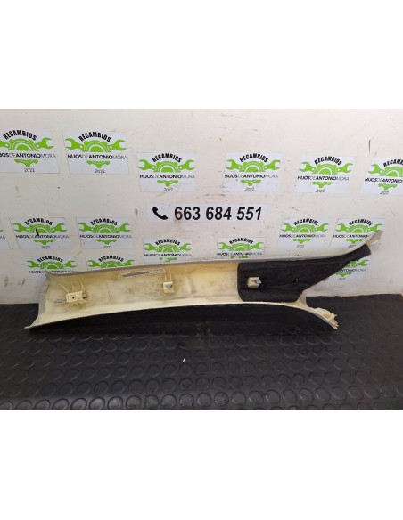 [103993] GUARNECIDO SUPERIOR DERECHO - AUDI A4 BERLINA (B5) (01/1999 - 01/2000)