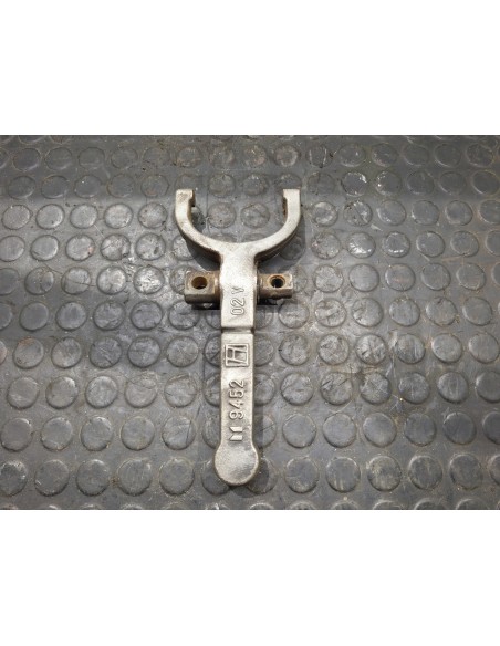 [105809] HORQUILLA CAJA CAMBIOS - IVECO DAILY CAJA CERRADA