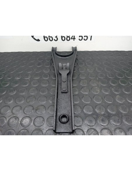 [97803] HORQUILLA CAJA CAMBIOS - NISSAN L - 75.095