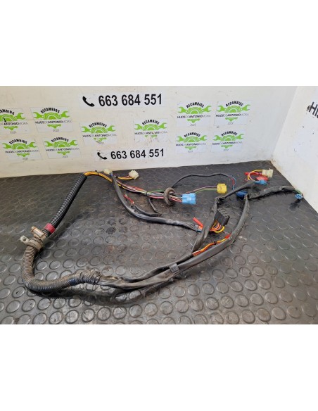 [104455] INSTALACION ELECTRICA - SCANIA SERIE 4 (P/R 94 G) (01/1996 - 01/2004)